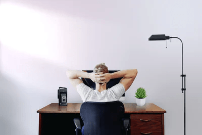 6 Ways to Keep Your Employees On Track While Working Remotely