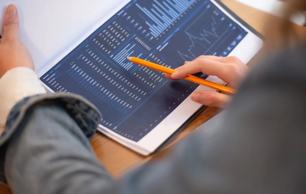 Boost Inventory Management with Data-Driven Forecasting Tools