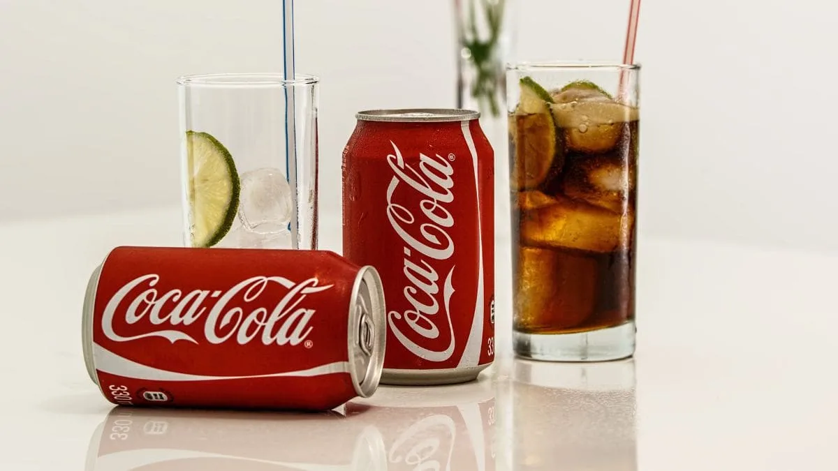 coca cola branding