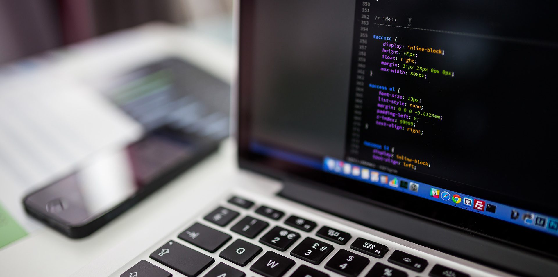 Software development: full-time employees or outsourced app development?